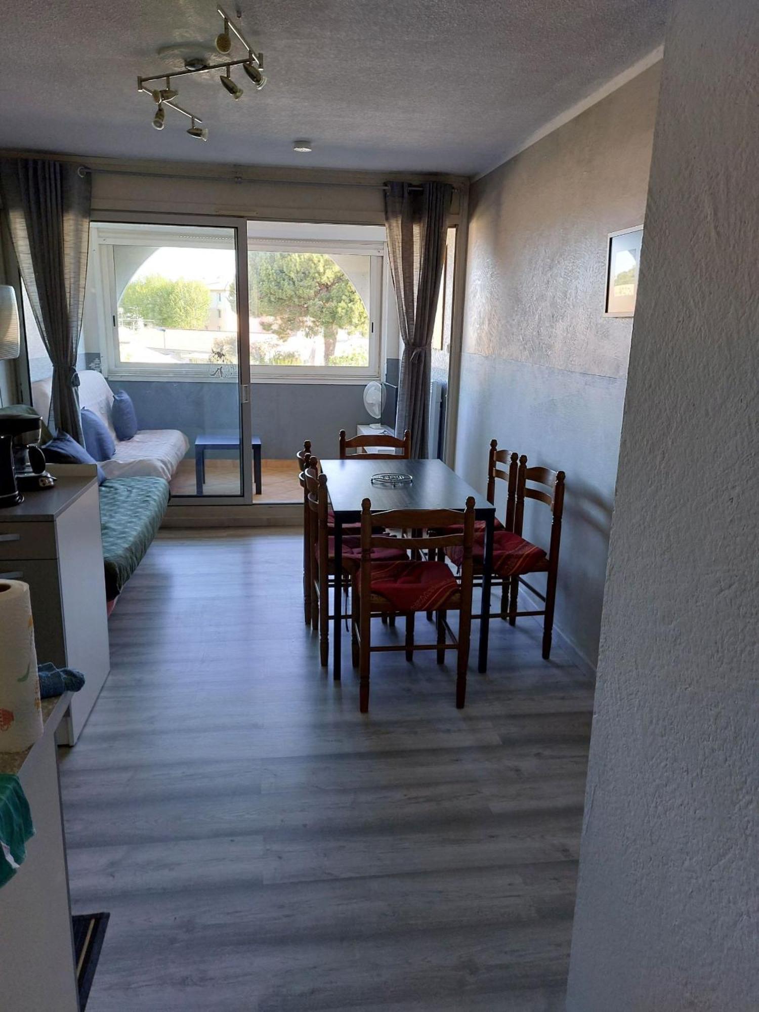Residence Les Floralies 2 - Avenue De Camargue 르그로뒤후아 외부 사진